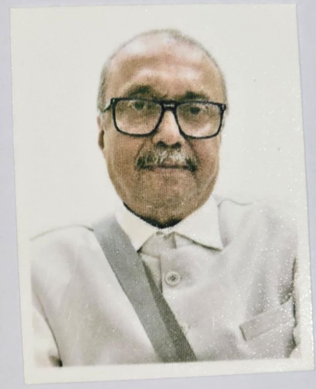 Mr. Niraj Singh Yadav